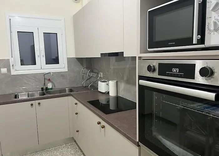 Nia Apartment