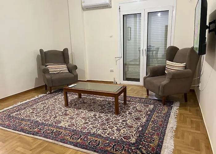 Nia Apartment